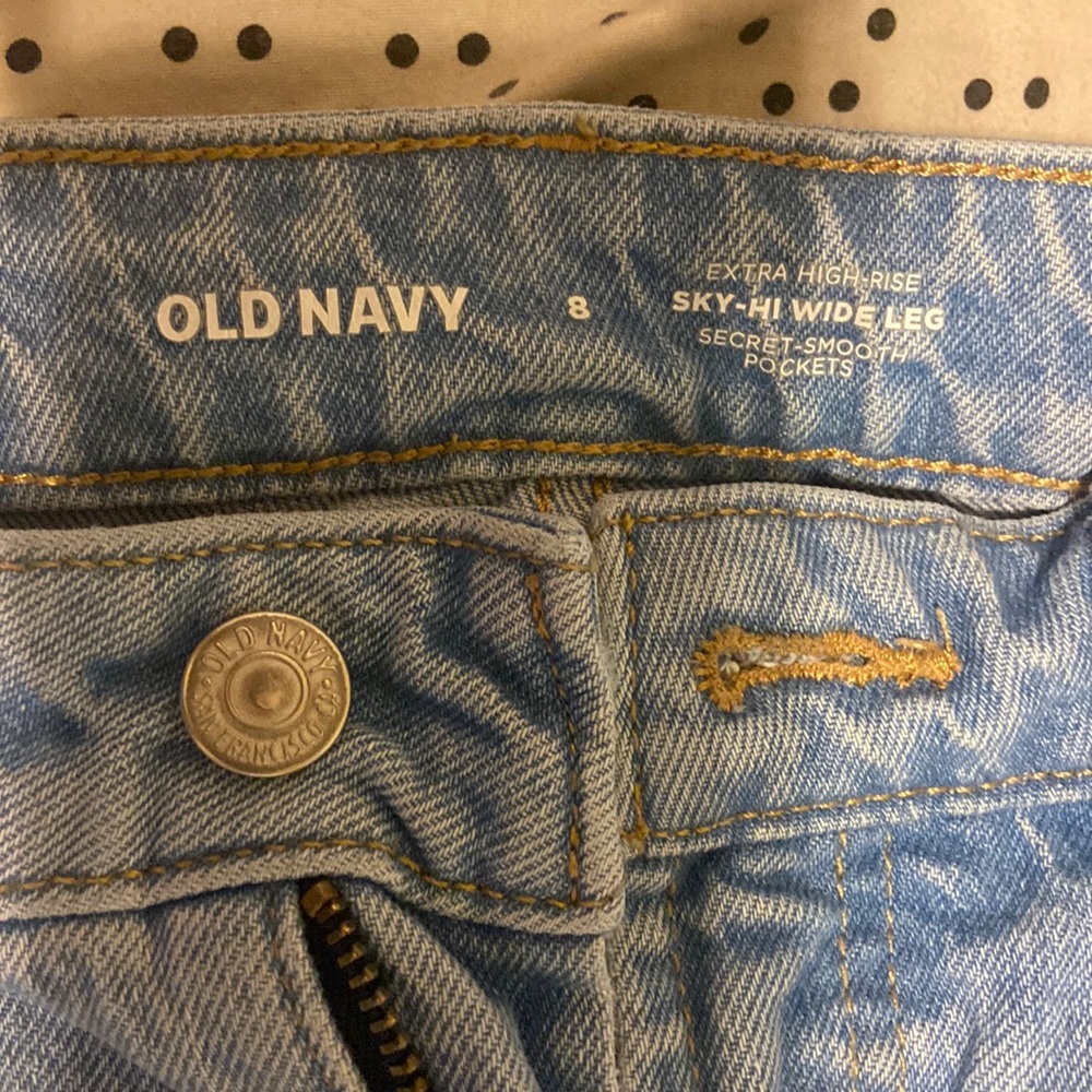 Old Navy Size 8 Sky High Wide Leg Jeans